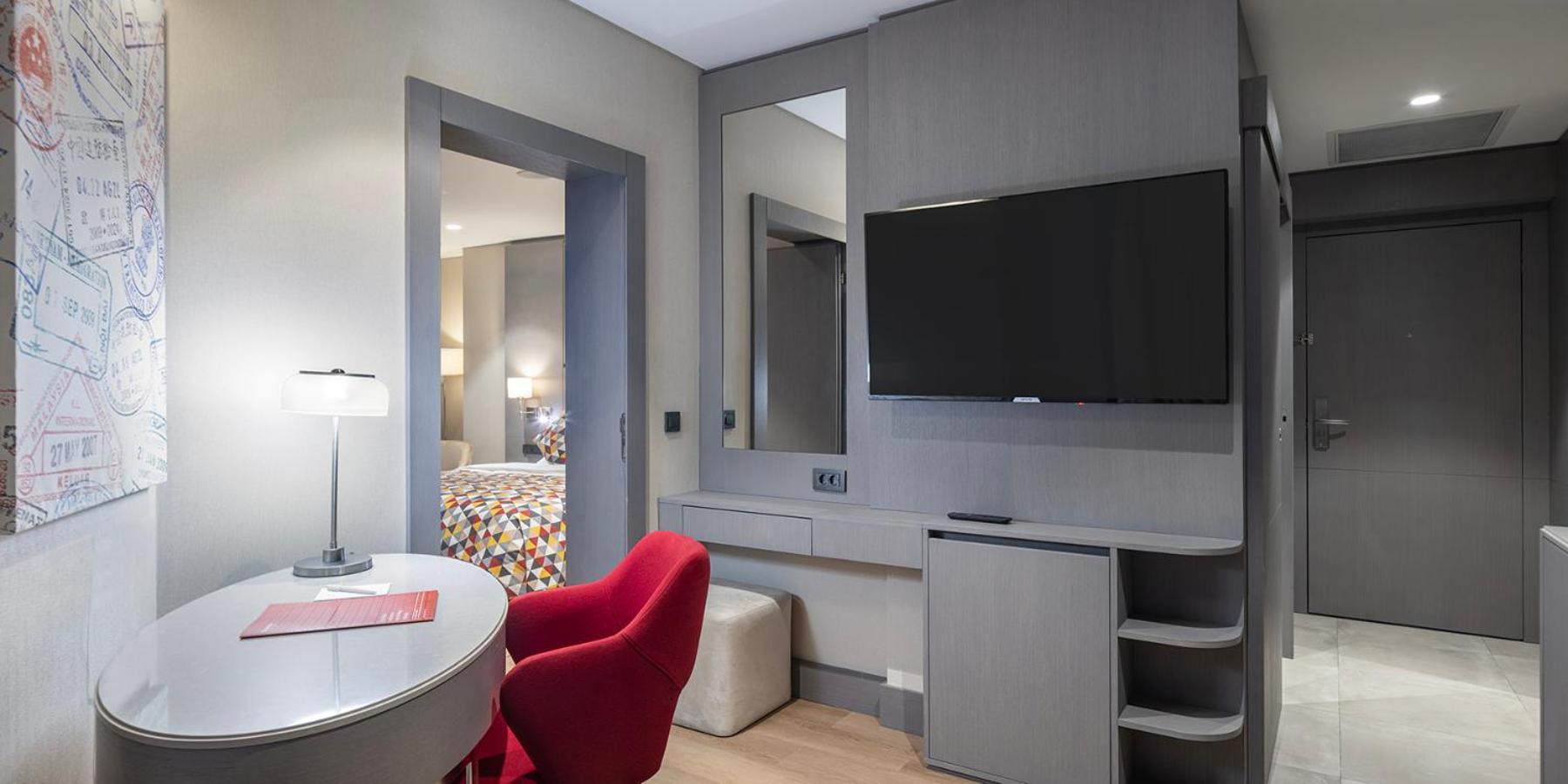 Ramada Plaza By Wyndham Batumi & Casino Hotel Kültér fotó A room at the hotel
